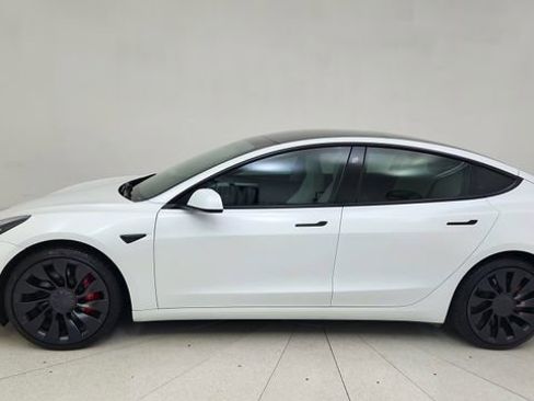 Used 2023 Tesla Model 3 Performance image 10