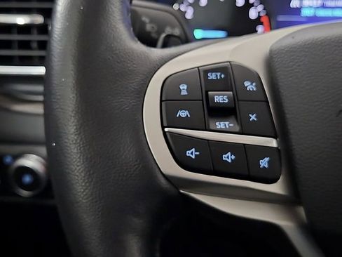 Used 2021 Ford Explorer Limited w/ Hybrid Equipment Group 310A RWD image 24