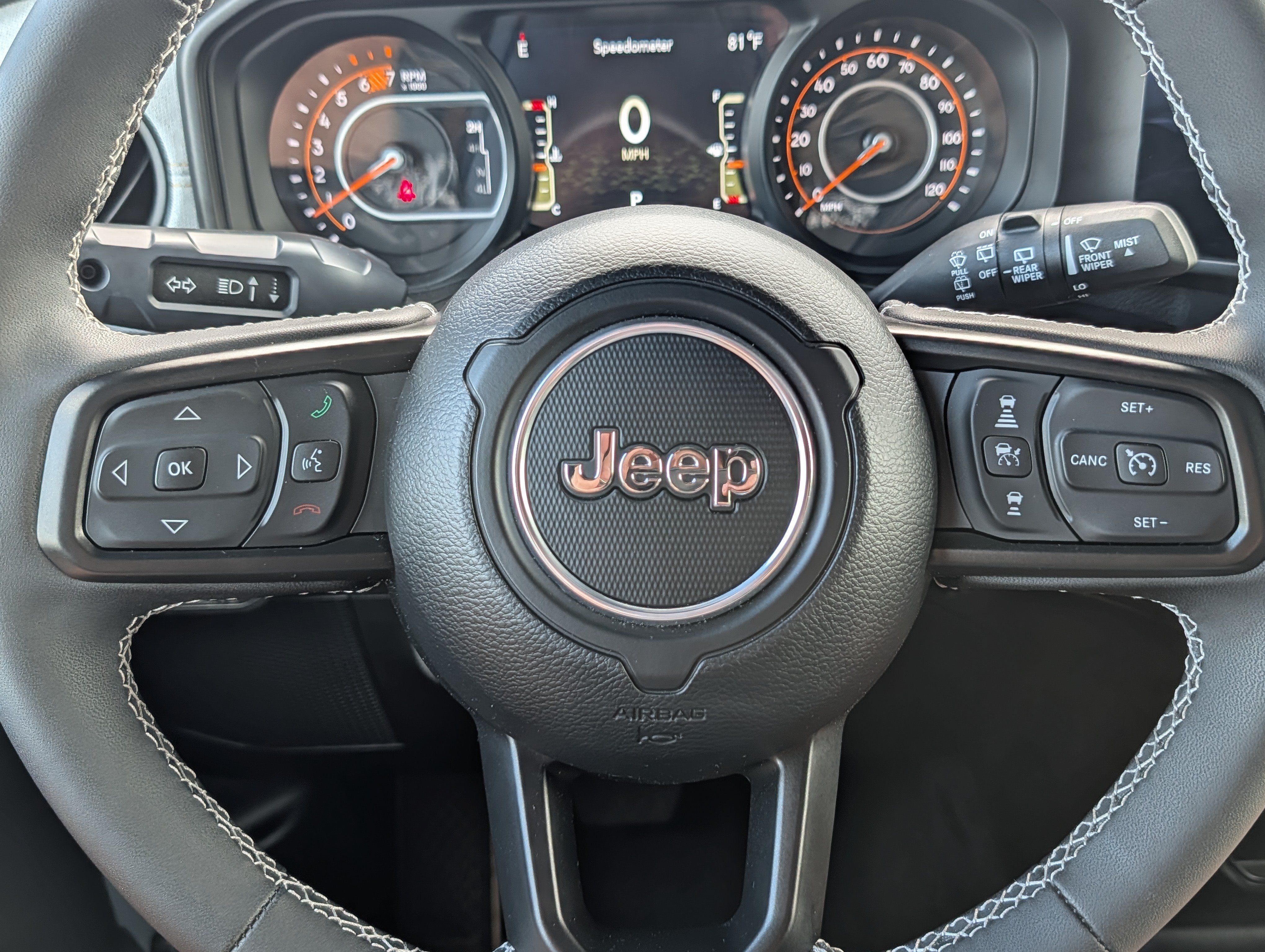 Used 2025 Jeep Wrangler Unlimited Sport AWD/4WD image 25