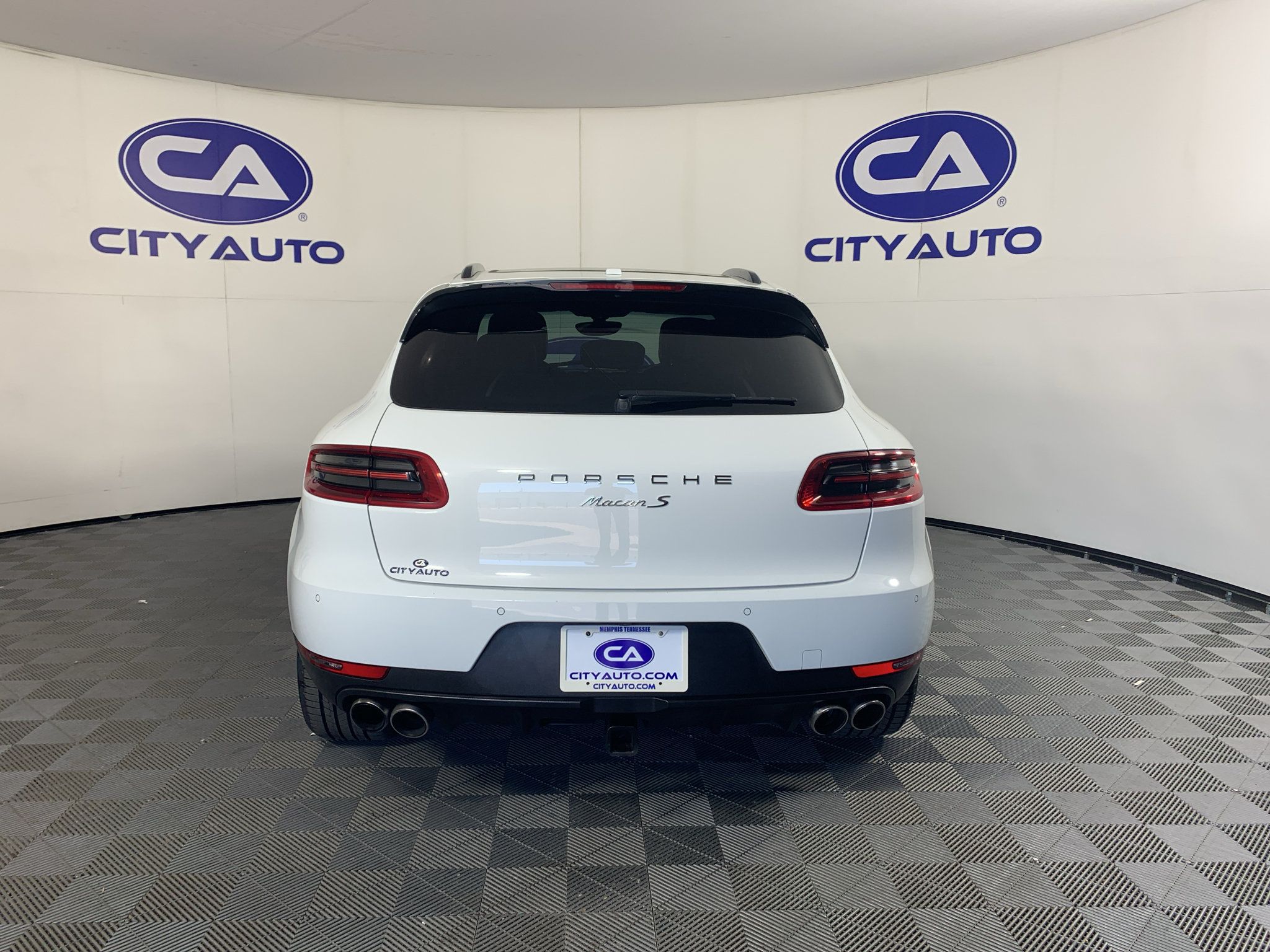 Used 2016 Porsche Macan S AWD/4WD image 4