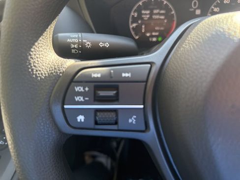 New 2026 Honda HR-V LX image 24