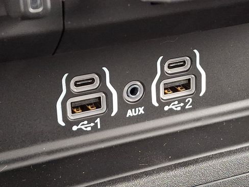 New 2026 RAM 1500 Big Horn AWD/4WD image 17