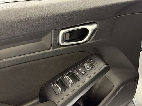 Used 2025 Honda Civic Sport image 25