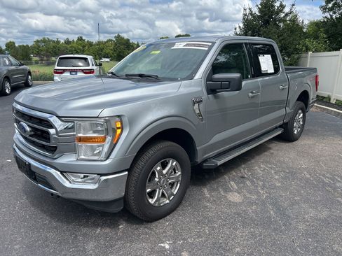 Used 2023 Ford F150 XLT w/ Equipment Group 301A Mid image 3