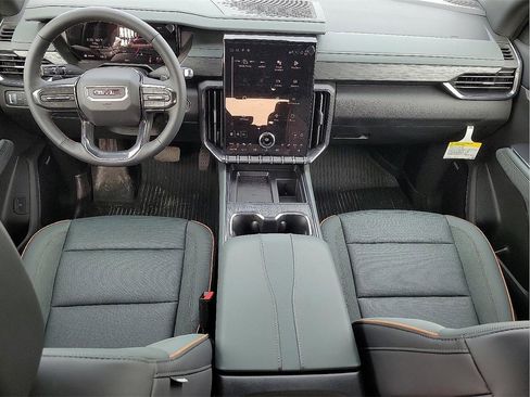 New 2026 GMC Acadia AT4 w/ Luxury Package image 11