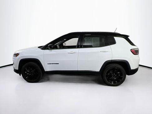 Used 2022 Jeep Compass Latitude w/ Convenience Group AWD/4WD image 8