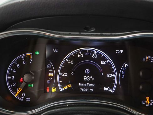 Used 2021 Jeep Grand Cherokee Limited image 15