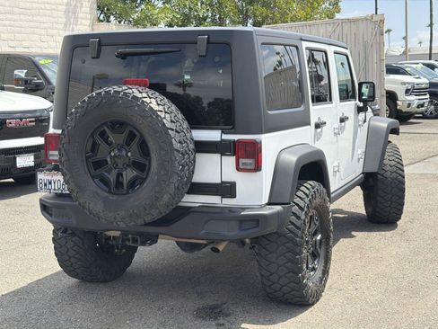 Used 2017 Jeep Wrangler Unlimited Sport AWD/4WD image 5