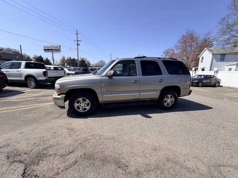 Used 2002 Chevrolet Tahoe LT AWD/4WD image 46