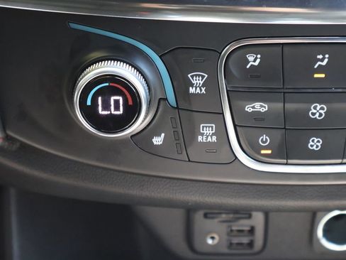 Certified 2023 Chevrolet Traverse RS w/ LPO, Floor Liner Package image 21