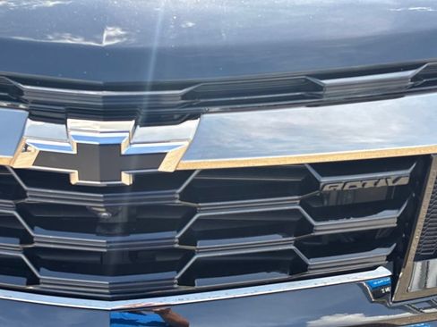 Used 2026 Chevrolet Equinox ACTIV w/ Convenience Package III FWD image 4