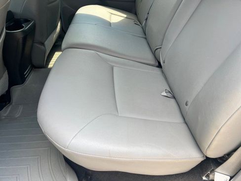 Used 2014 Toyota Tacoma Limited image 23