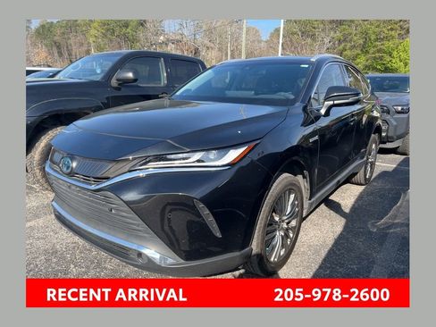 Used 2021 Toyota Venza Limited image 1