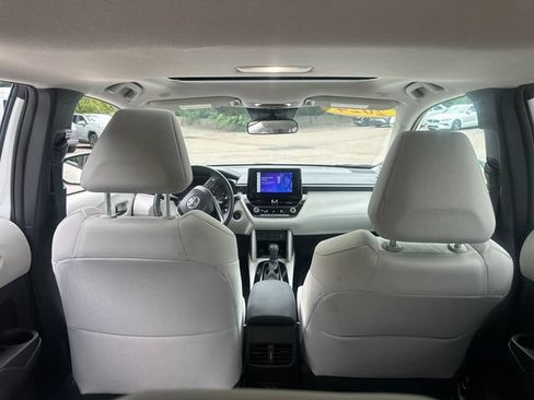 Used 2024 Toyota Corolla Cross LE w/ Moonroof Package AWD/4WD image 14