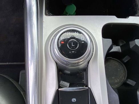 Used 2023 Ford Explorer XLT w/ Equipment Group 202A image 21