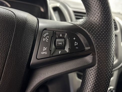 Used 2016 Chevrolet Trax LT image 24