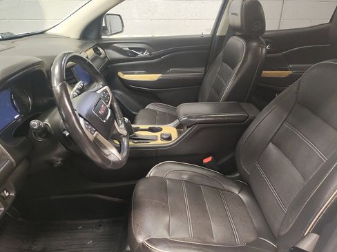 Used 2019 GMC Acadia Denali image 23