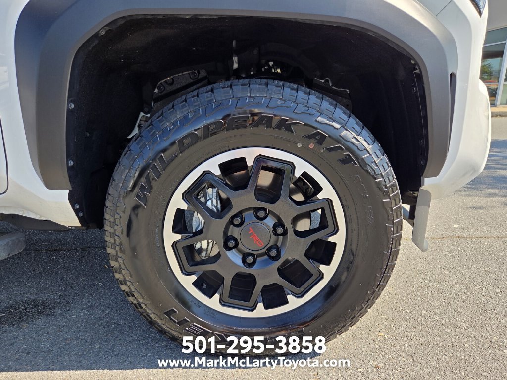 Used 2026 Toyota Tacoma TRD Off-Road w/ TRD Off Road Upgrade Package AWD/4WD image 22