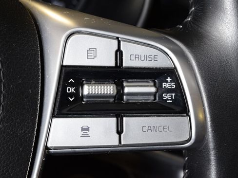 Used 2022 Kia Telluride S FWD image 18