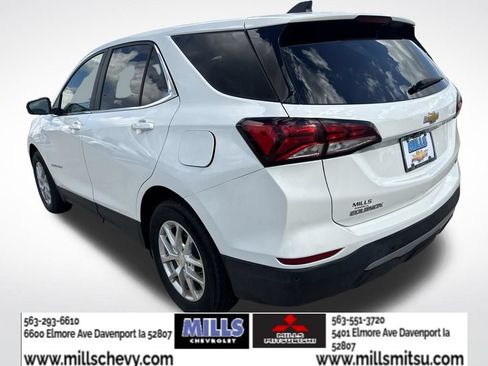 Used 2024 Chevrolet Equinox LT FWD image 3