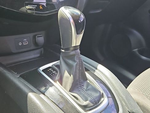 Used 2020 Nissan Rogue Sport S w/ Appearance Package image 20