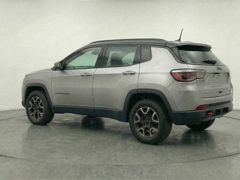 Used 2025 Jeep Compass Trailhawk image 6