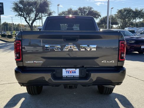 Used 2025 RAM 2500 Lone Star image 6