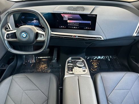 Used 2024 BMW iX xDrive50 w/ Sport Package AWD/4WD image 14