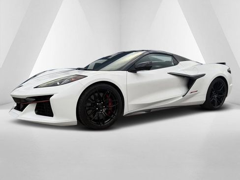 Used 2023 Chevrolet Corvette Z06 w/ Stealth Interior Trim Package image 3