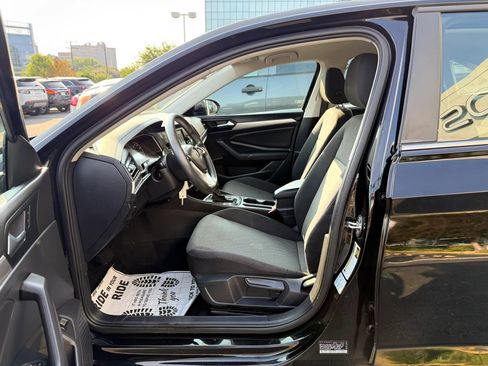 Used 2019 Volkswagen Jetta S w/ Driver Assistance Package FWD image 10