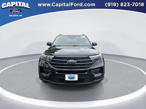 Certified 2021 Ford Explorer XLT w/ Class III Trailer Tow Package image 3