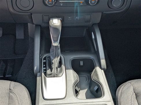 New 2025 Nissan Frontier SV image 19