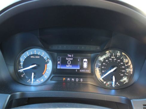 Used 2017 Ford Explorer FWD image 44