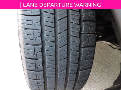 Certified 2023 Nissan Rogue SV image 18