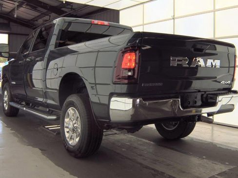 Used 2026 RAM 2500 Big Horn AWD/4WD image 6
