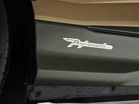 Used 2024 Lamborghini Urus Performante image 57