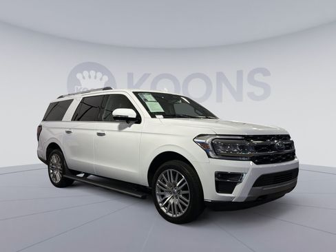 Used 2023 Ford Expedition Max Limited AWD/4WD image 10