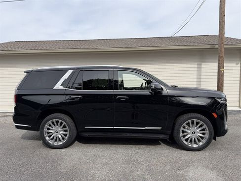 Used 2021 Cadillac Escalade Premium Luxury image 1