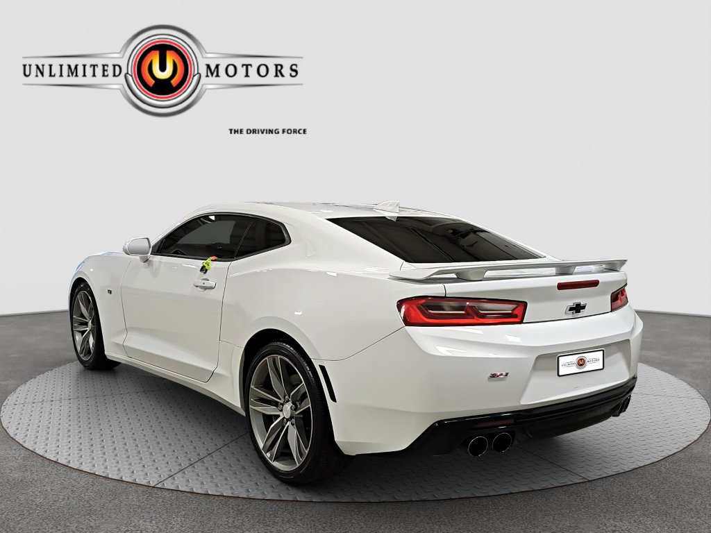 Used 2016 Chevrolet Camaro SS RWD image 28