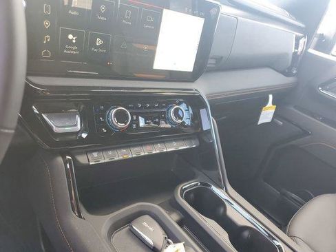 New 2026 GMC Sierra 2500 AT4 w/ AT4 Premium Plus Package AWD/4WD image 16