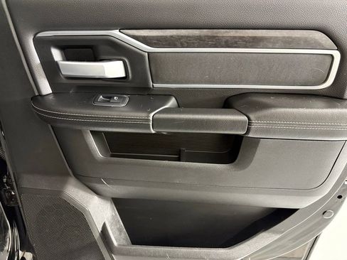 Used 2024 RAM 3500 Big Horn w/ Safety Group image 15