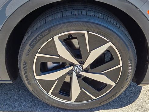 Used 2023 Volkswagen ID.4 S RWD image 10