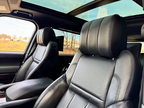Used 2016 Land Rover Range Rover LWB SV Autobiography image 21