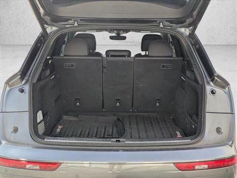 Used 2022 Audi SQ5 Premium Plus w/ Premium Plus Package image 22