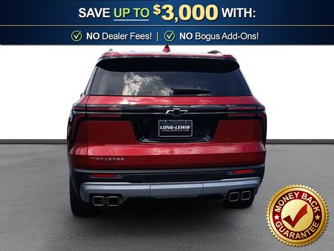 Used 2026 Chevrolet Traverse LT w/ Sun and Wheel Package FWD image 5