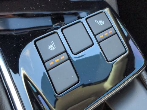 Used 2023 Kia Sportage SX image 23