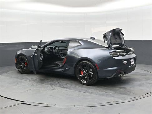 Used 2023 Chevrolet Camaro SS image 46