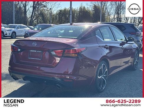 Used 2025 Nissan Altima 2.5 SR image 5