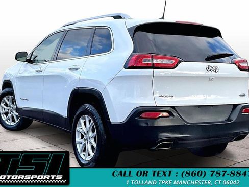 Used 2016 Jeep Cherokee Latitude w/ Cold Weather Group image 13