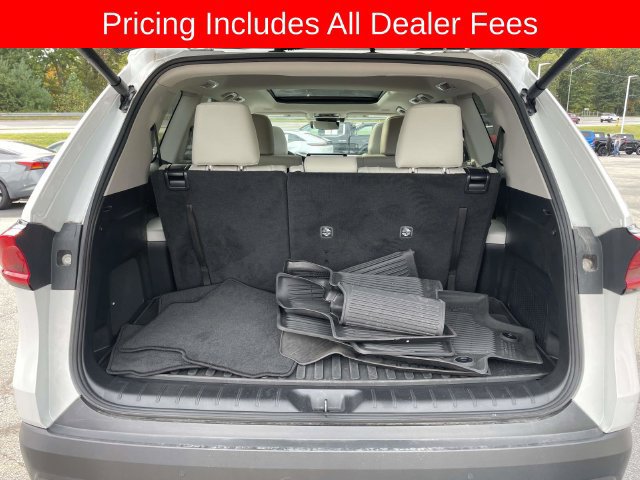 Used 2024 Toyota Grand Highlander AWD image 13